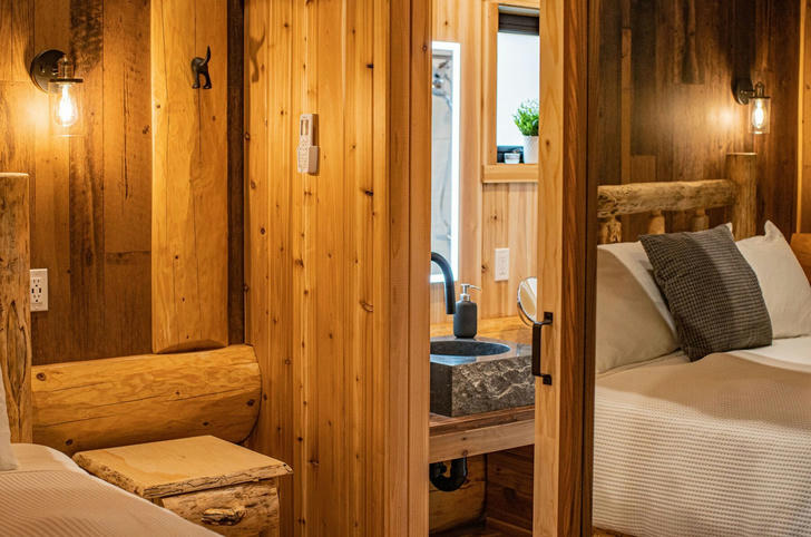Cozy Log cabin