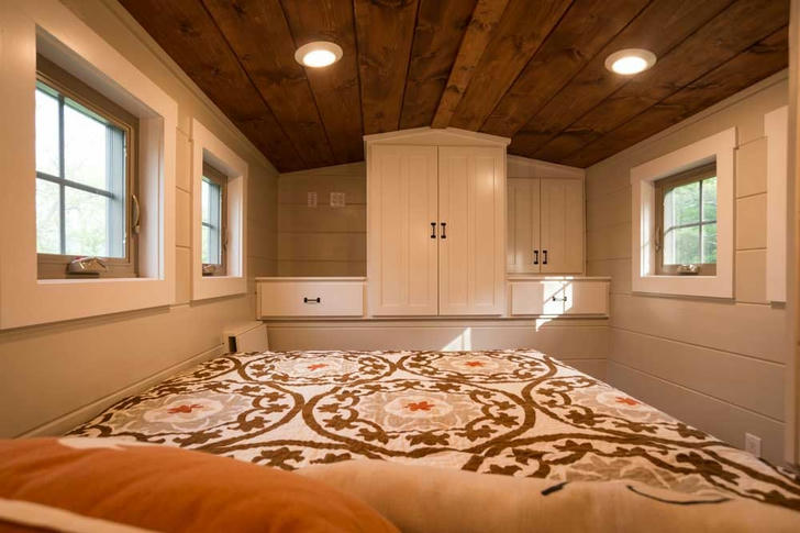 Bedroom storage