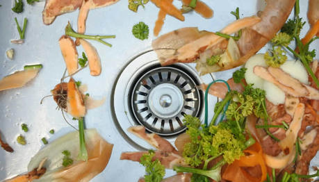 10+ Creative Ways to Use Up Your Vegetable Scraps
